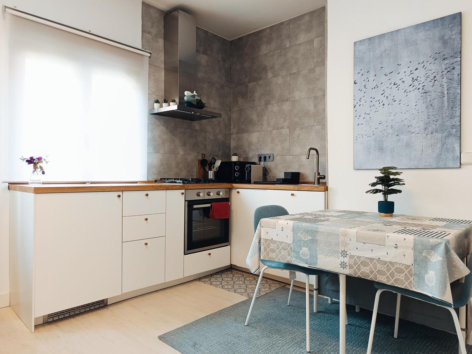 Apartment Recien Reformado, Elegante, 5 Min A Pie Del Centro *